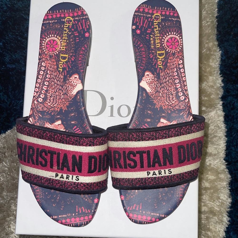 Dior flats